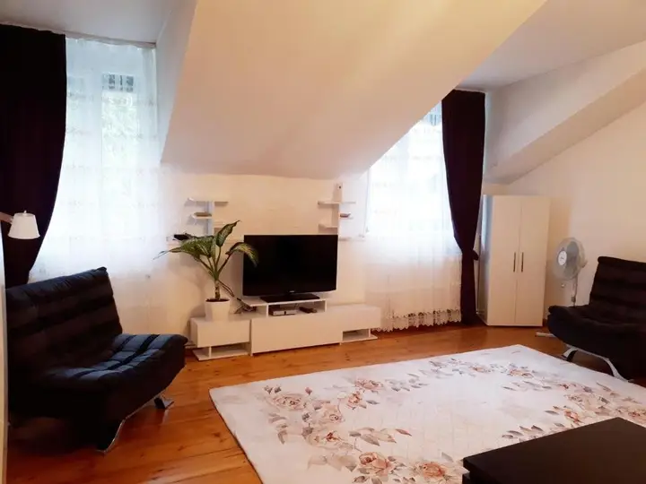 Тбилиси: Karin House