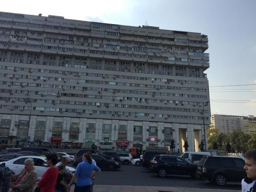 Москва: On Bolshaya Tulskaya Apartment