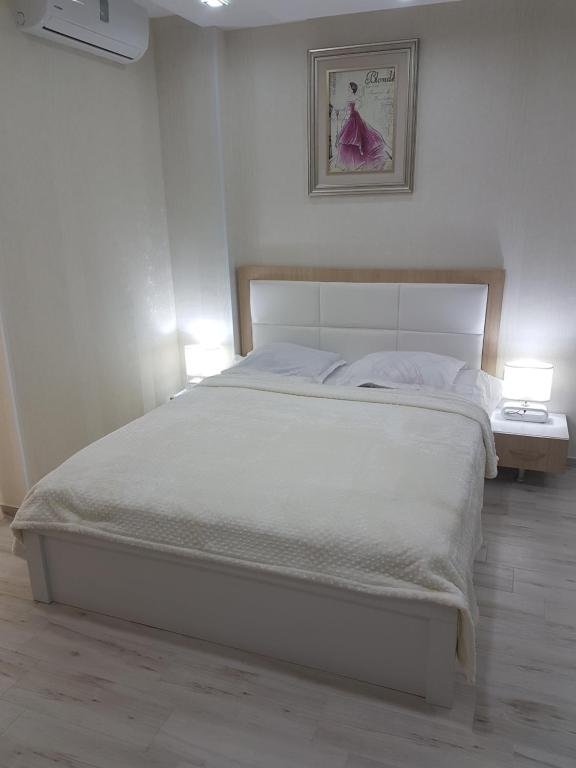 Батуми: Orbi Sea Towers Apartment Grigol