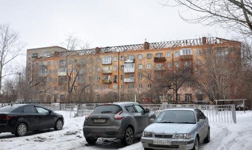Омск: Omsk Sutki Apartments on Irtyshskaya Naberezhnaya 26