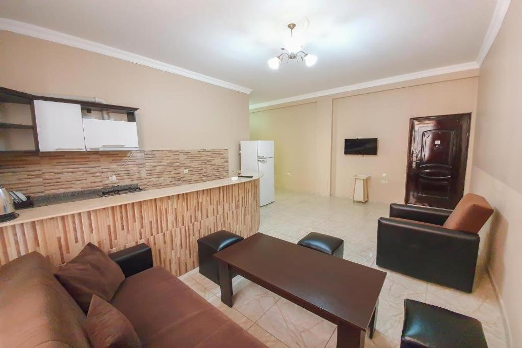 Батуми: Family Apartment