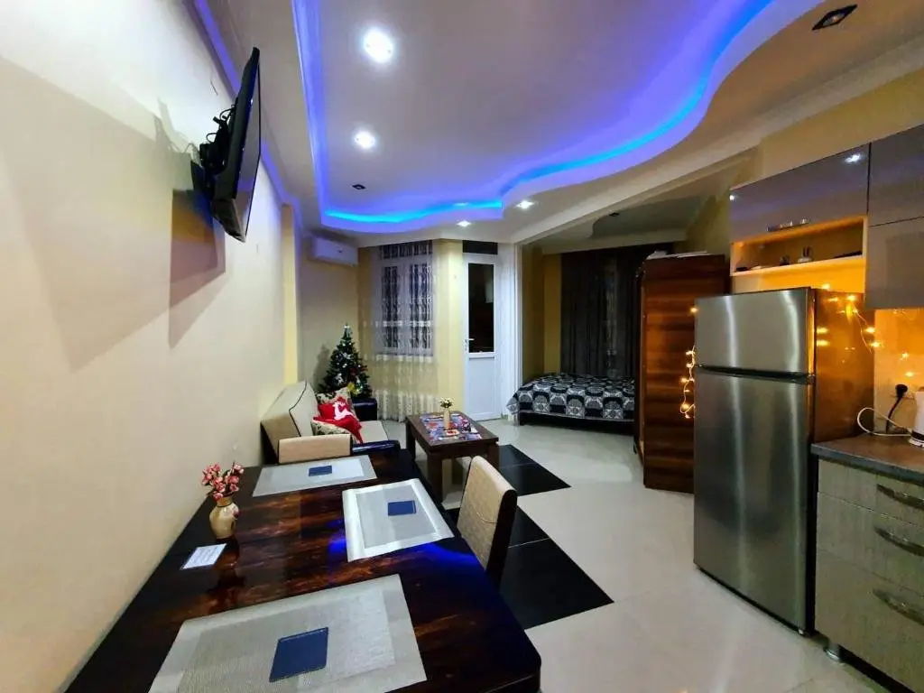 Батуми: Batumi Seaside Apartments