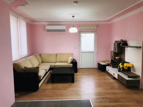 Трабзон: Sadik Villa (Sea View 4 Bedrooms and 4 Bathrooms)