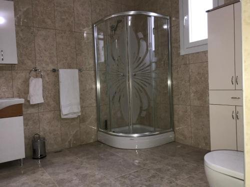 Трабзон: Sadik Villa (Sea View 4 Bedrooms and 4 Bathrooms)