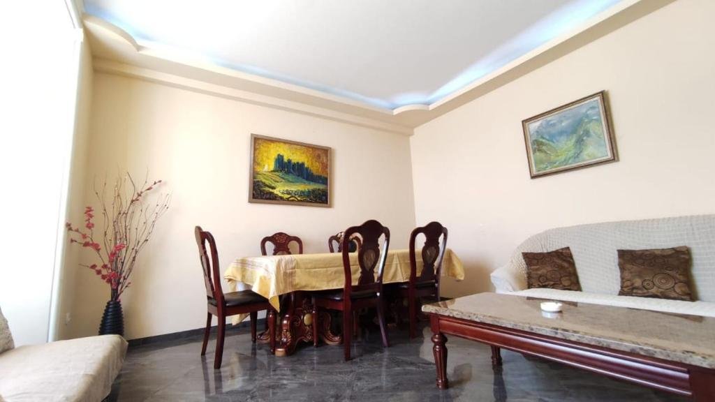 Тбилиси: Tbilisi Stay Apartment