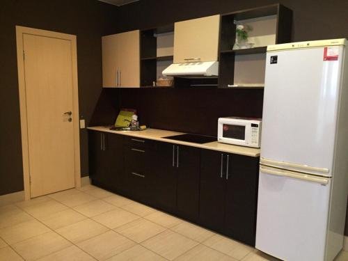 Челябинск: Studio Apartment Bratyev Kashirinykh 10A