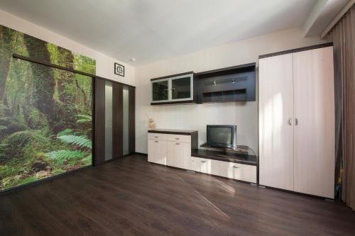 Красноярск: Kvartirov Apartment Shakhterov 42