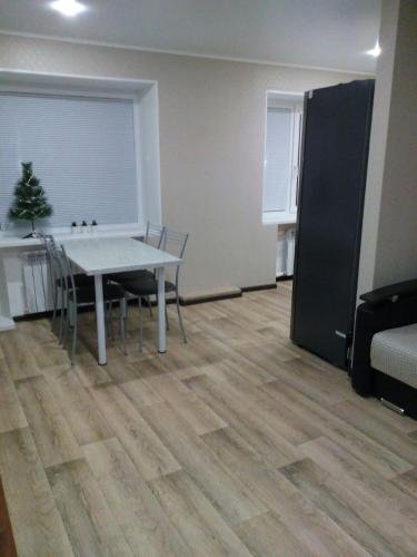 Юрюзань: Apartment on Zaytseva 6