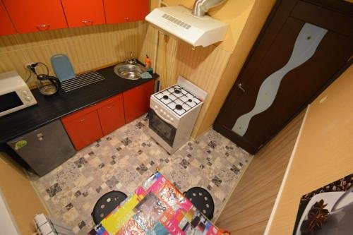 Апатиты: Apartment on Bredova 3