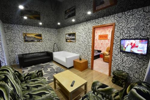 Апатиты: Apartment on Bredova 3