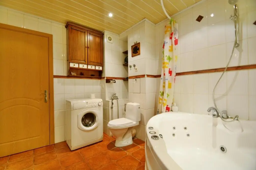 Минск: Aparton Jacuzzi