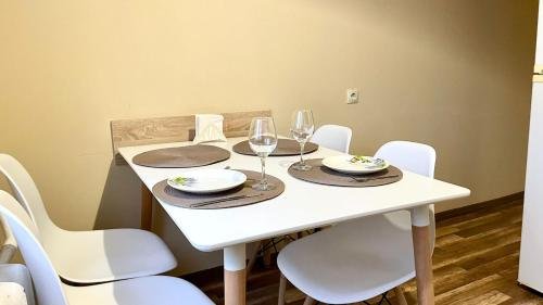 Калининград: Apartment ostrov Oktyabrskiy