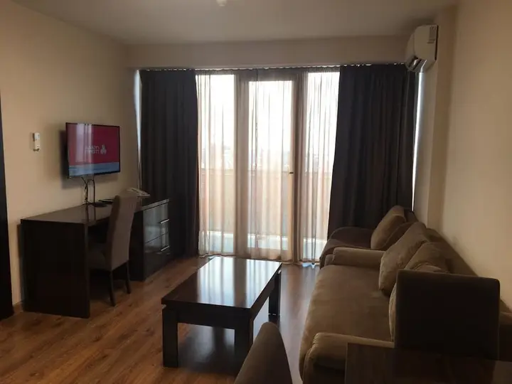Батуми: Hotel 36 - ORBI Beach Tower Batumi