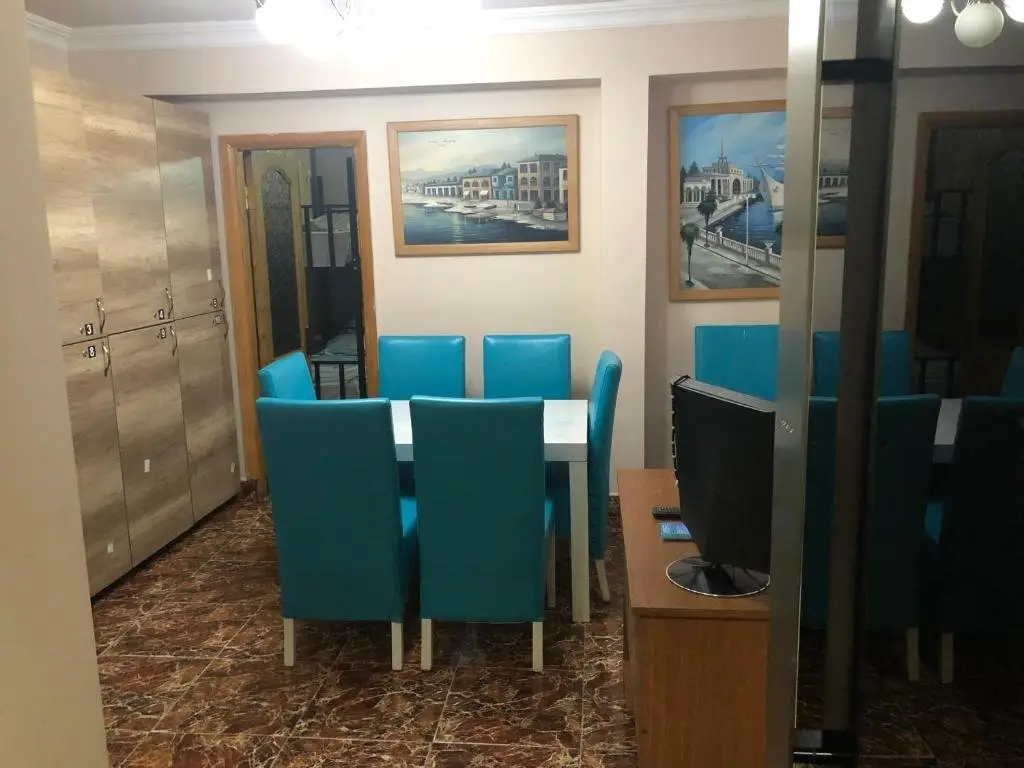 Батуми: Hostel Rooms