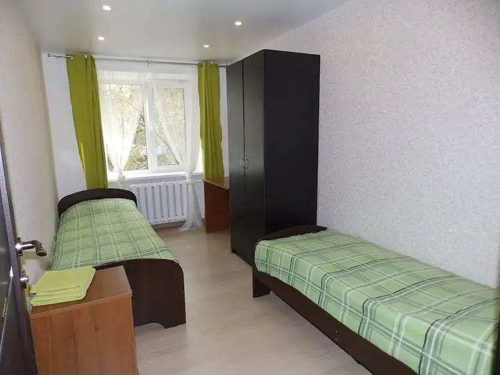 Новошахтинск: 3 rooms apartment on Spartaka 18