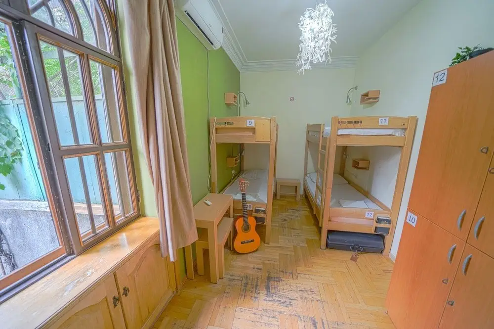 Тбилиси: Envoy Hostel