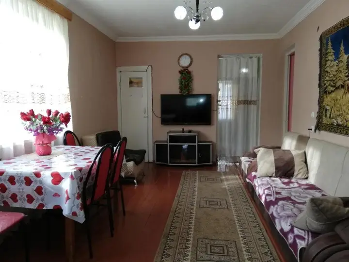 Удабно: Udabno Naili
