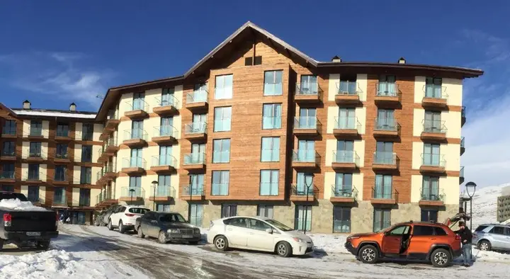 Гудаури: Your Cozy Apartment in New Gudauri, Loft 2 #432
