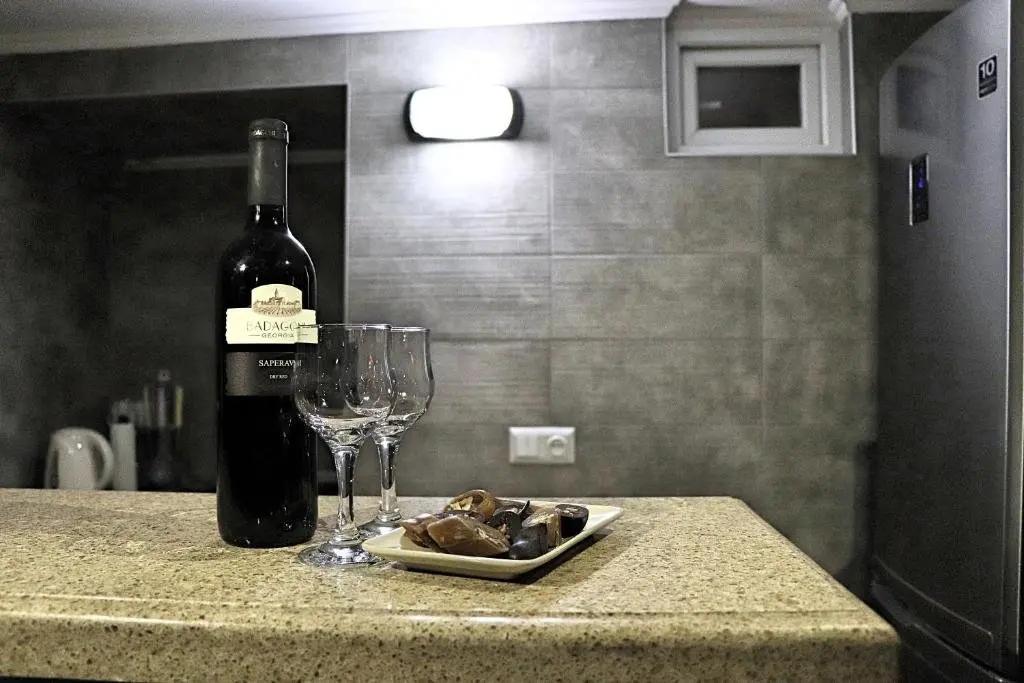 Тбилиси: Penthouse Apartment 401