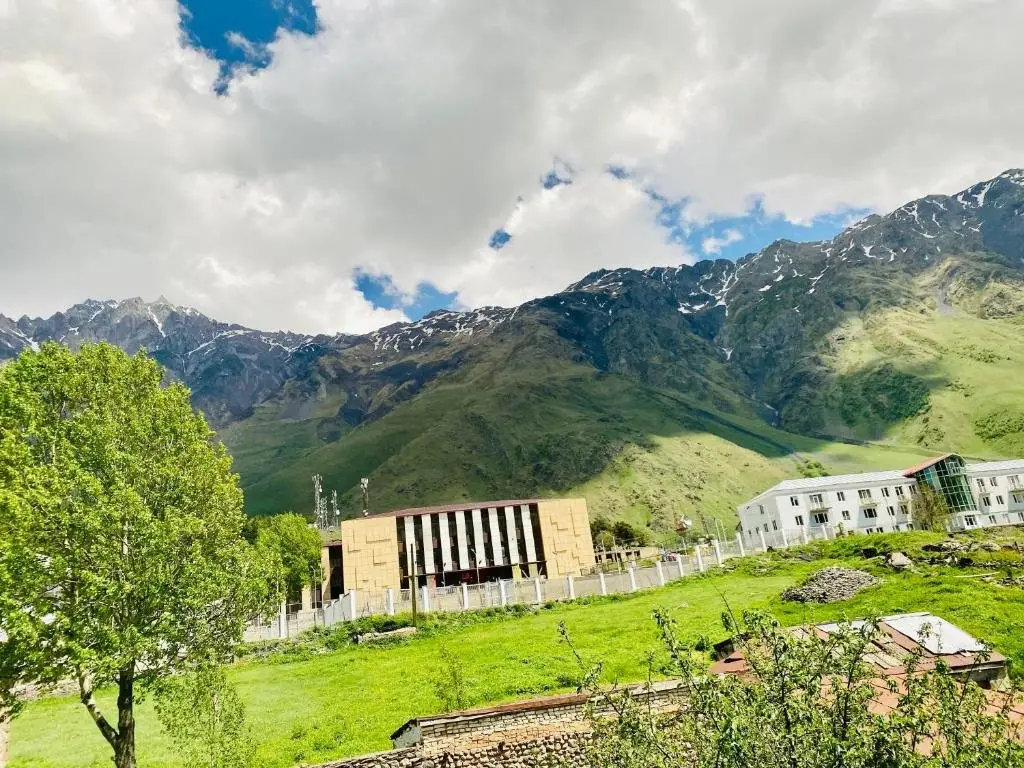 Степанцминда: Hotel Kazbegi 1963