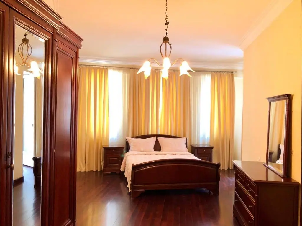 Тбилиси: MAK Apartment Vake Park