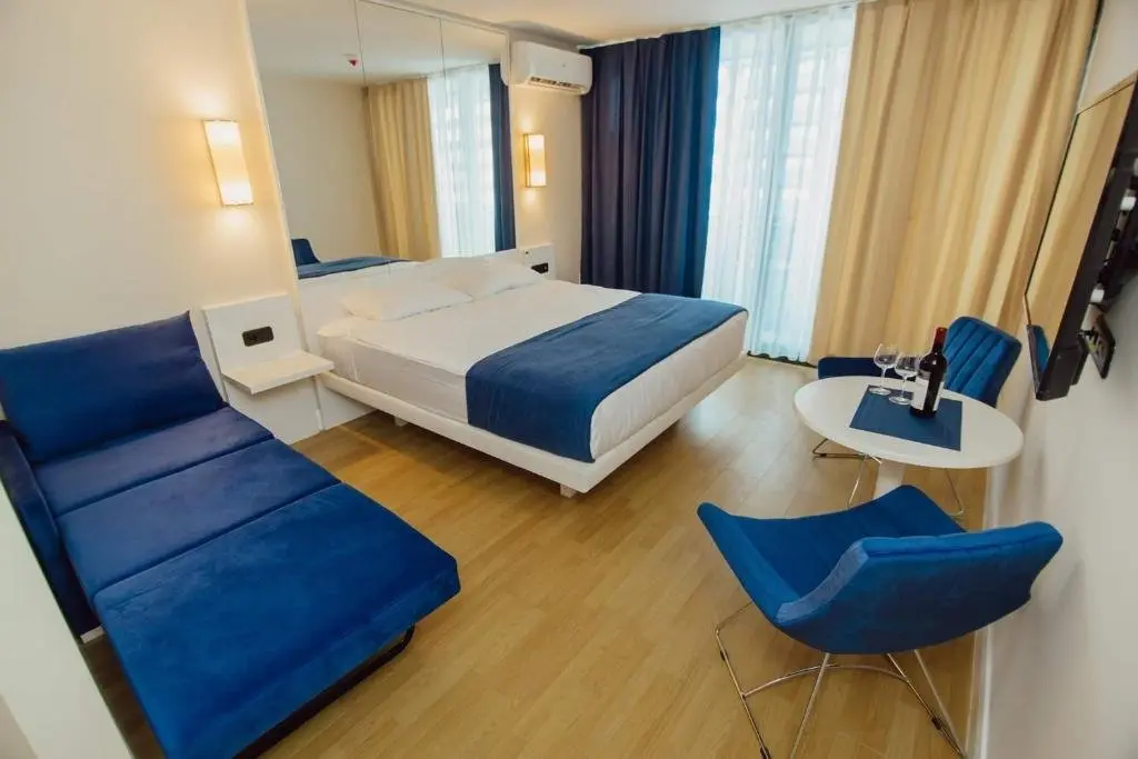 Батуми: Nuage - 1st Line Sea View Apartments