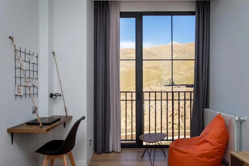 Гудаури: Modern family appartment with 4kTV, coffee machine and big fridge in New Gudauri Alpic