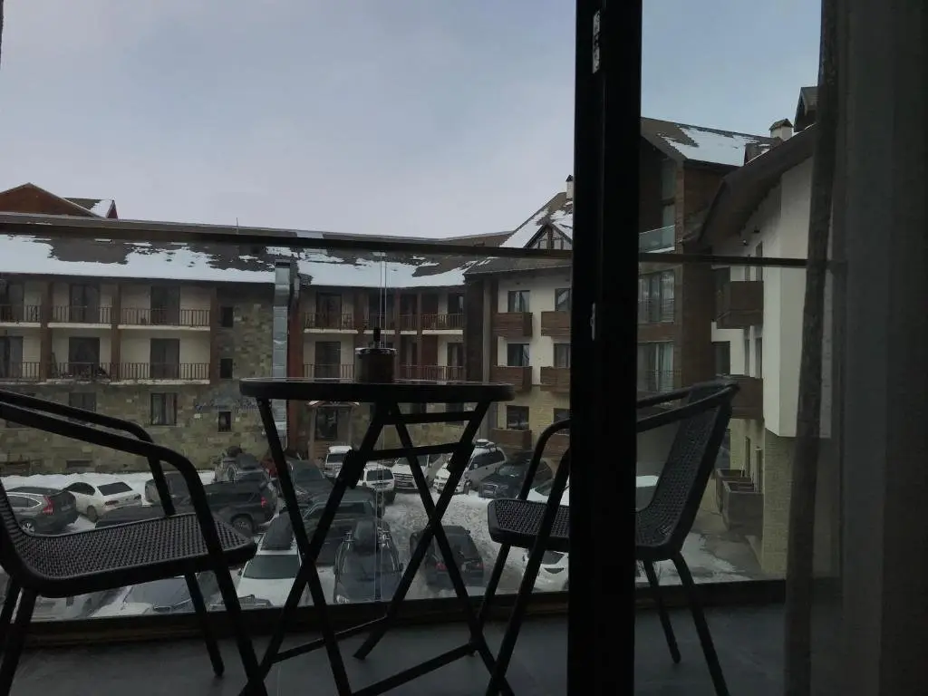 Гудаури: New Gudauri, Red Co, Loft 1
