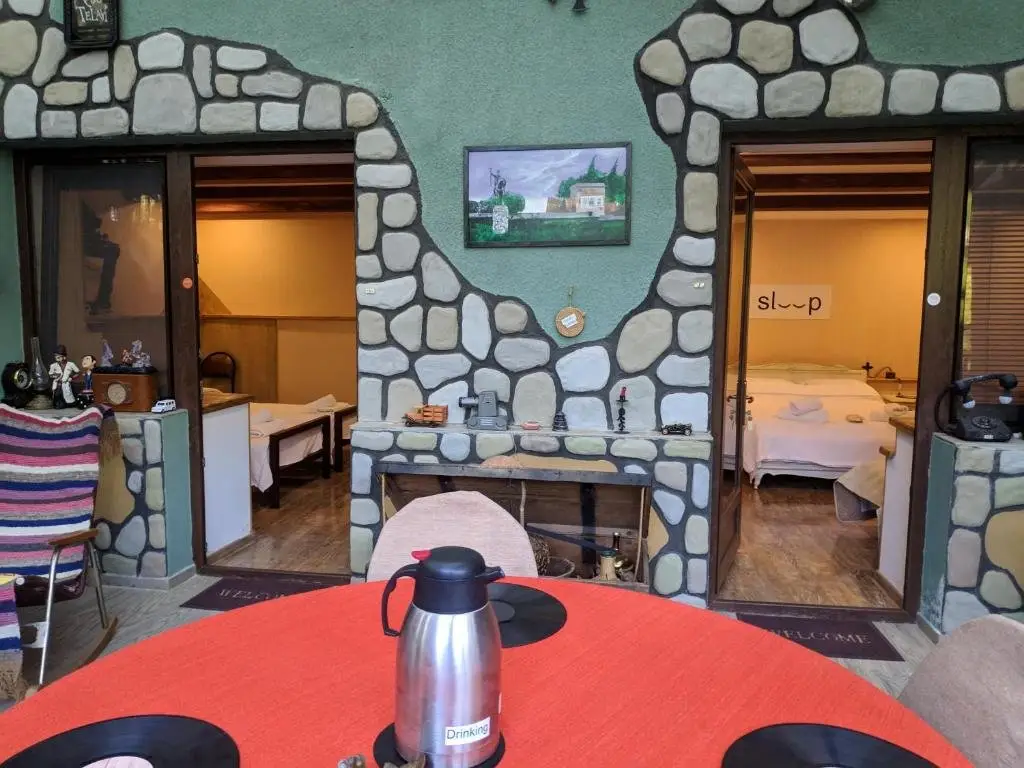 Телави: Qilimcha's Guesthouse