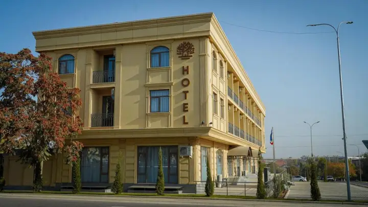 Ташкент: Almalyk Plaza Hotel