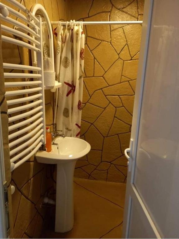 Телави: Telavi Flat