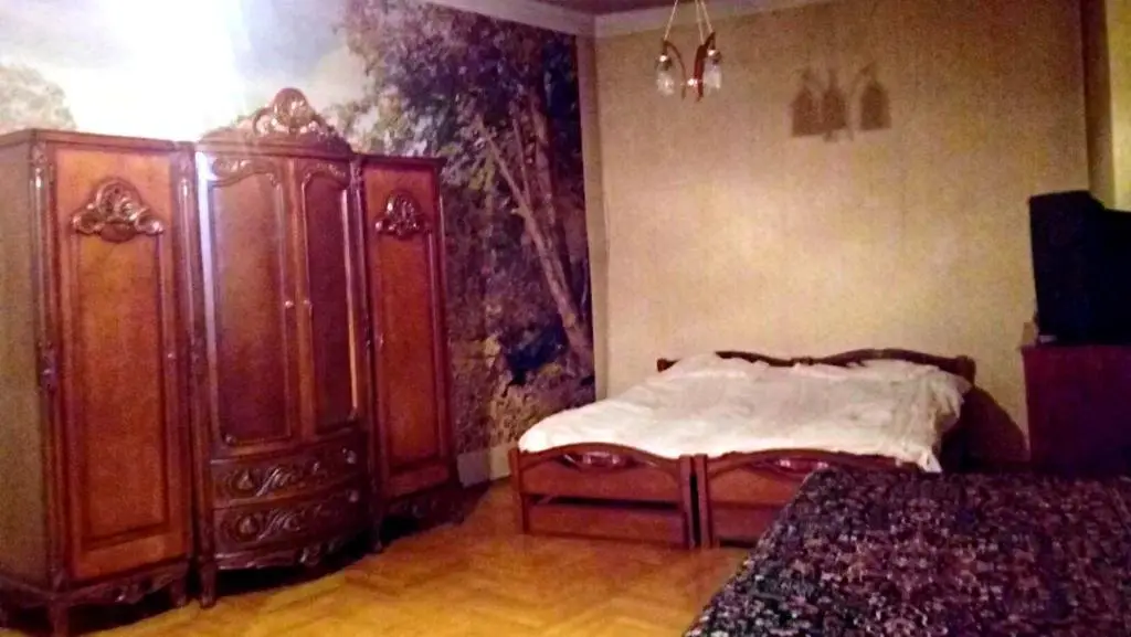 Телави: George's House