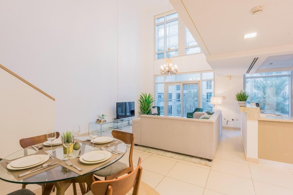 Дубай: Duplex Living of Downtown