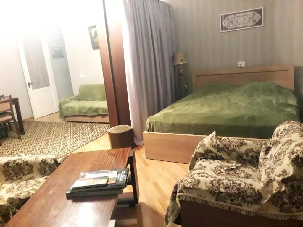 Телави: gest house laghidze