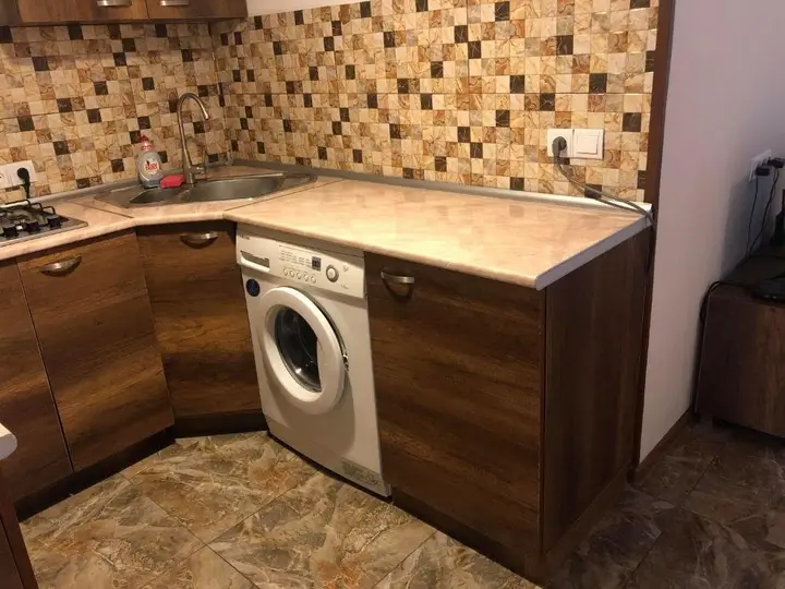 Телави: Cozy And Sunny Place In Perfect Location