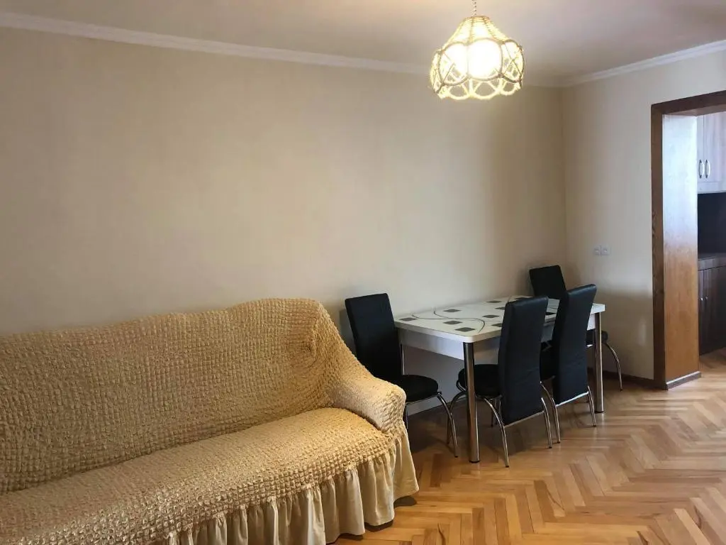 Телави: Cozy And Sunny Place In Perfect Location