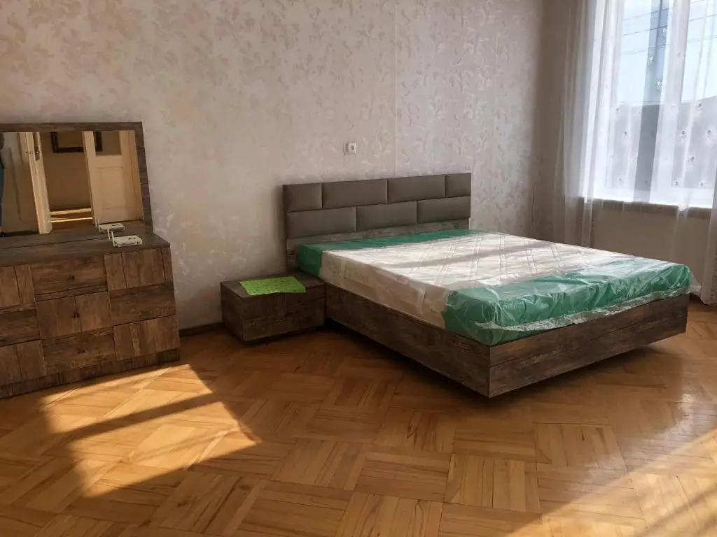 Телави: Family Home