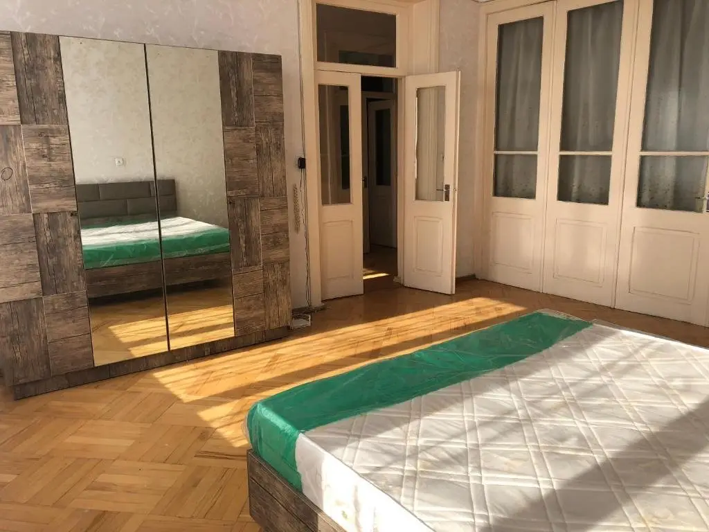 Телави: Family Home