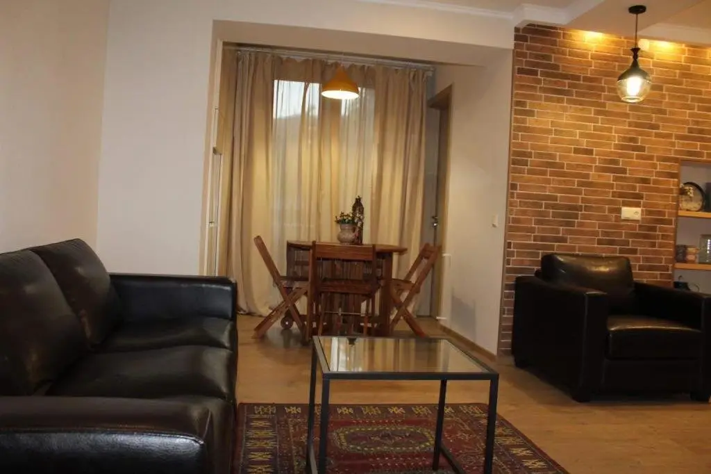 Телави: Cozy home