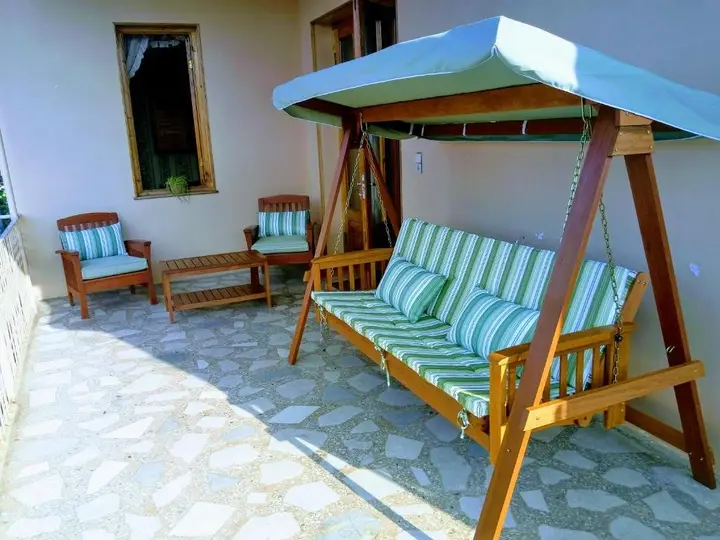 Телави: Green Lux Guesthouse