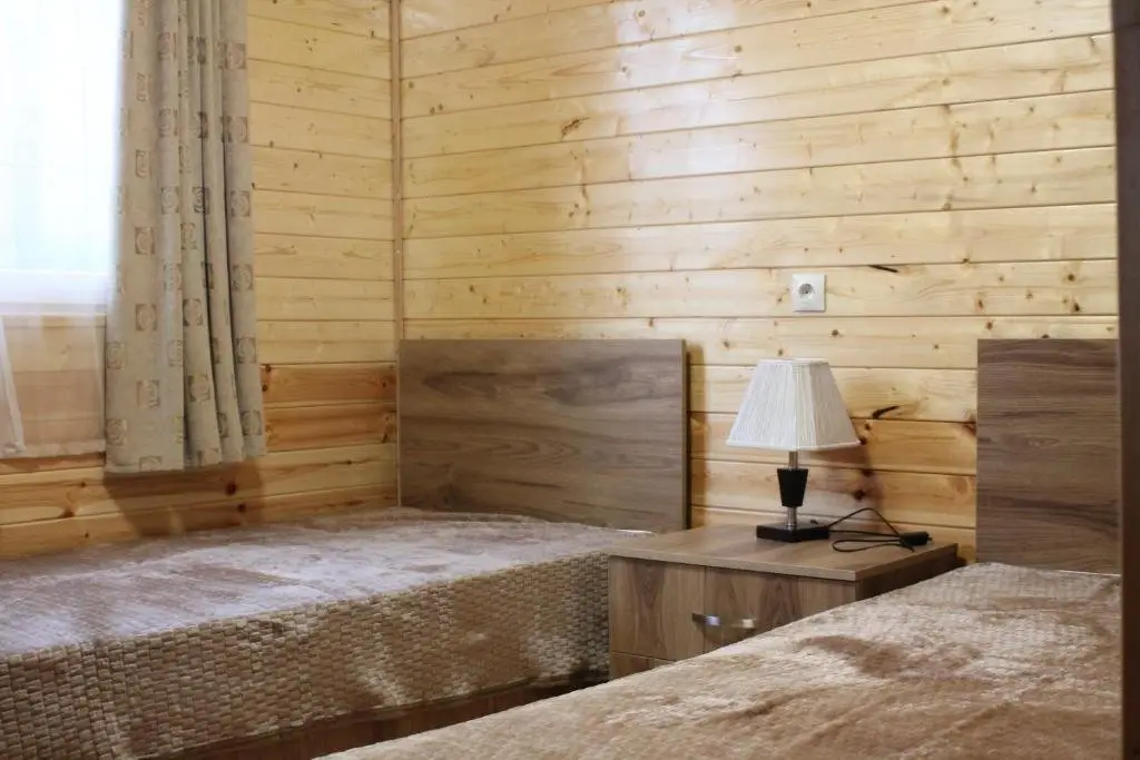 Телави: Cottage