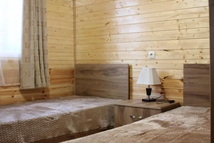 Телави: Cottage