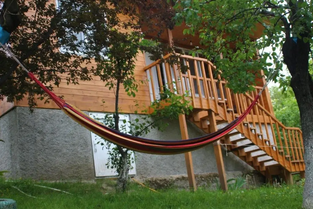 Телави: Cottage