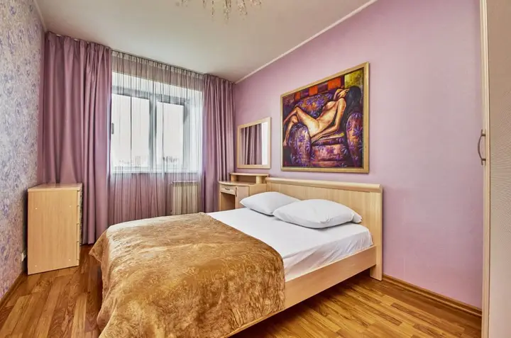 Томск: 2к квартира, ул. Транспортная 7
