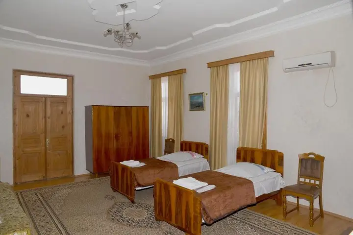 Телави: Odjaxuri Riadom S Telavi