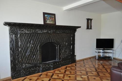 Телави: Guest House LeNi