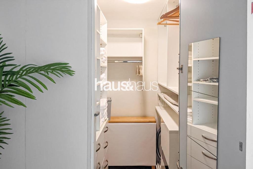 Дубай: Indigo Tower by haus & haus