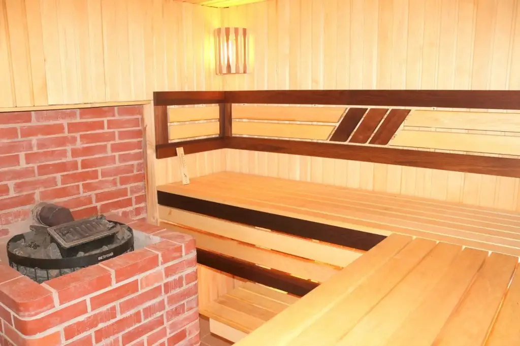 Чална: Kareliya Pereh Guest House