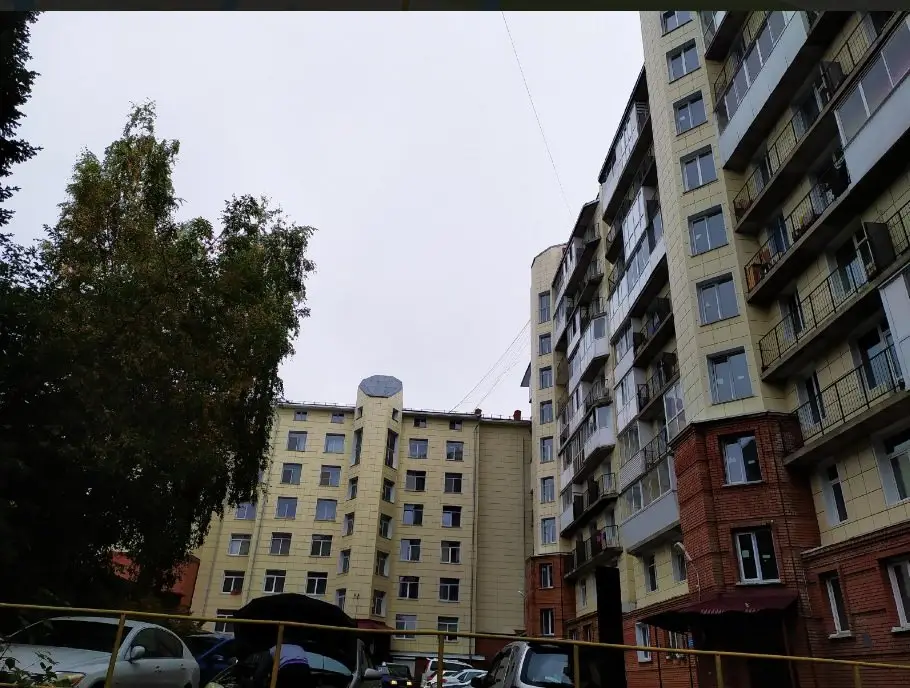 Томск: Апартаменты Алтайская 24