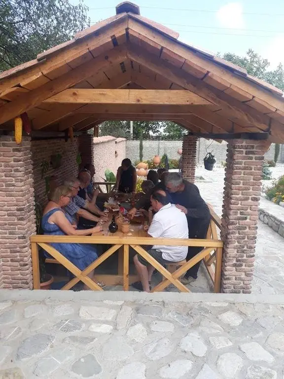 Телави: Kakhuri Qveveis Sakhli